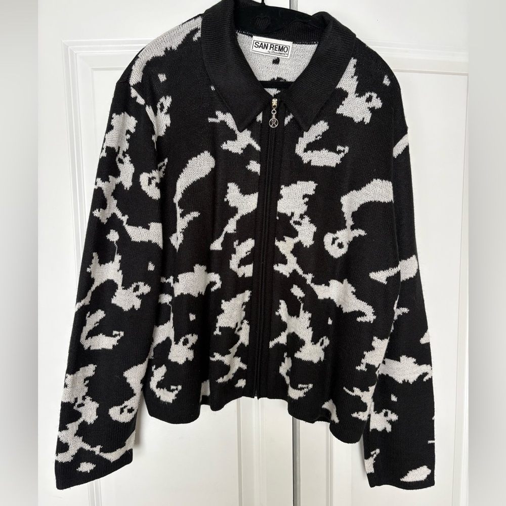 San Remo Collared Black and White Zip Up Cardigan